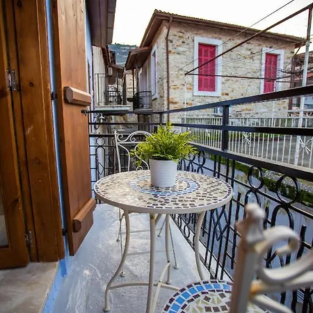 Lazaros Stonehouse 4* 파노레프카라
