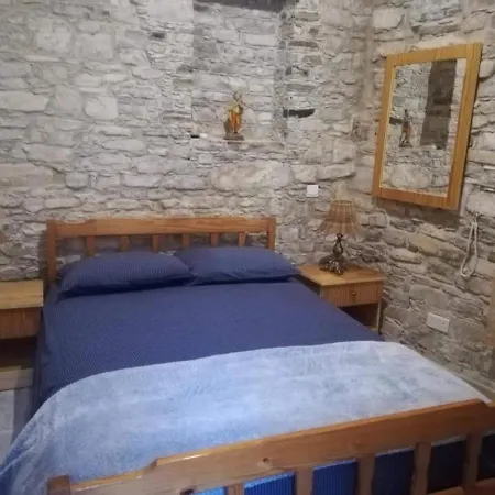 Lazaros Stonehouse Pensionat