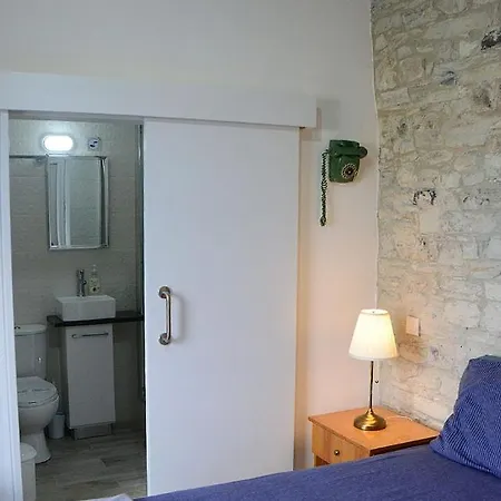 Lazaros Stonehouse Pensionat