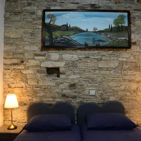 Lazaros Stonehouse Guest house