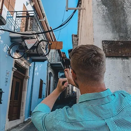 Lazaros Stonehouse Πάνω Λεύκαρα