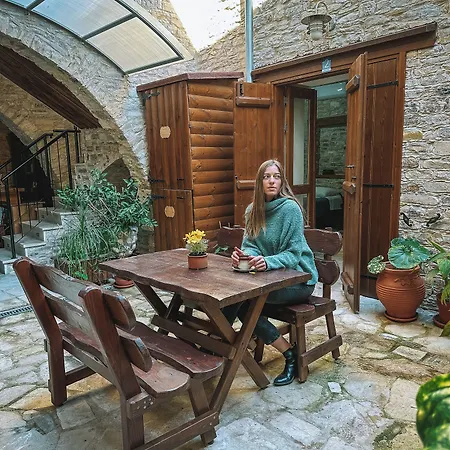 Guest house Lazaros Stonehouse 4*