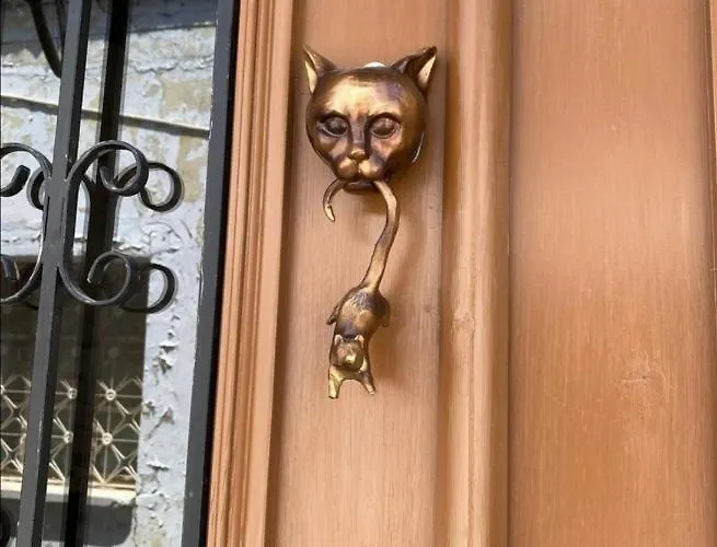 Penzion Lazaros Stonehouse 4*