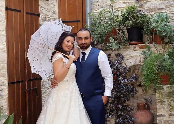 Lazaros Stonehouse 4*